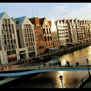 żuraw Apartament
